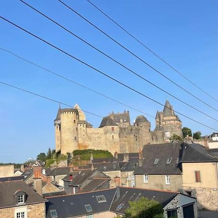 Appartement Calme Et Cosy Proche Centre Vue Chateau Vitré Exterior foto